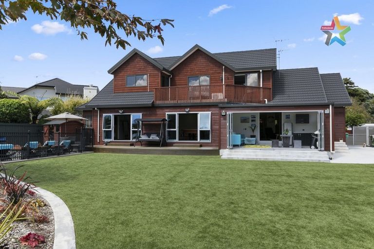 Photo of property in 6 Harley Grove, Boulcott, Lower Hutt, 5010