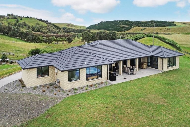 Photo of property in 23 Bird Road, Otaua, Waiuku, 2682