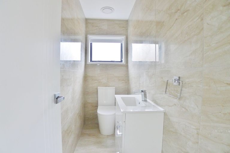 Photo of property in 10c Malvern Road, Morningside, Auckland, 1022