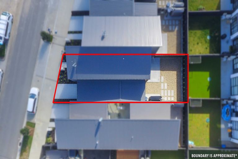 Photo of property in 33 Wallace Road, Ranui, Auckland, 0612