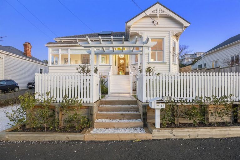 Photo of property in 46 Albert Road, Devonport, Auckland, 0624