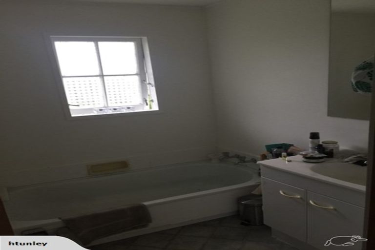 Photo of property in 12 Bobstay Lane, Whitby, Porirua, 5024