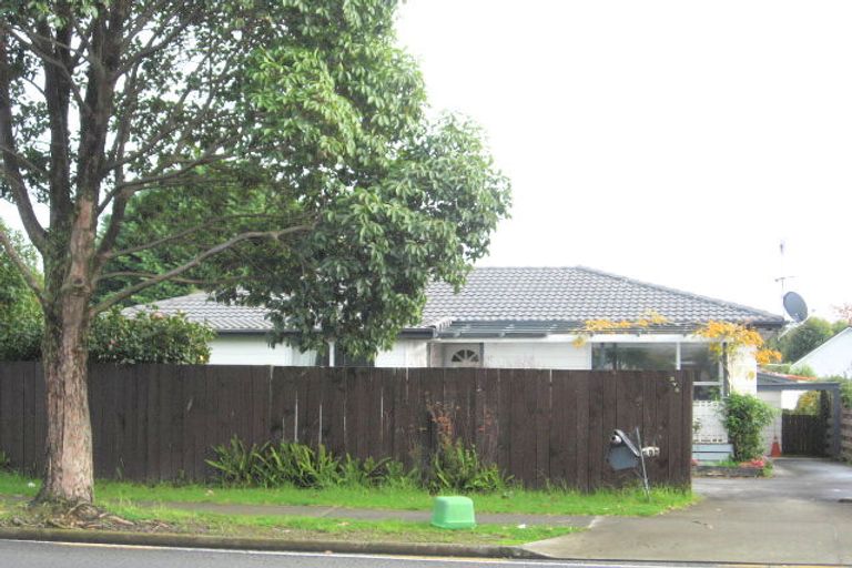 Photo of property in 373 Bucklands Beach Road, Bucklands Beach, Auckland, 2012