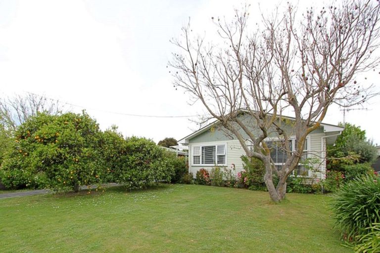 Photo of property in 4 Surrey Street, Taradale, Napier, 4112