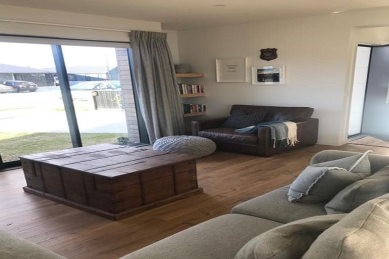 Photo of property in 16 Cheltenham Road, Lower Shotover, Queenstown, 9304