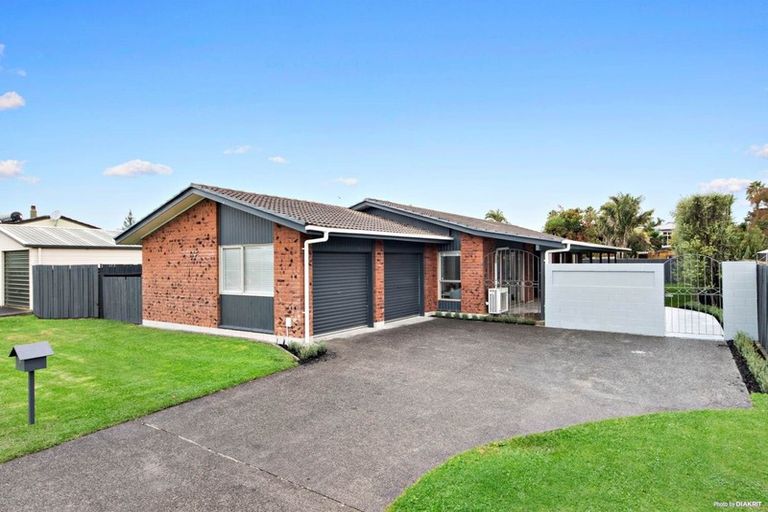 Photo of property in 9 Ti Nana Crescent, Henderson, Auckland, 0610