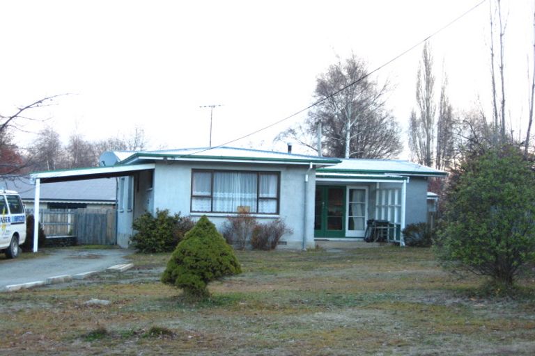 Photo of property in 2 Thames Street, Arrowtown, 9302