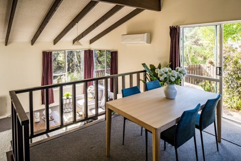 Photo of property in 23 Woolwich Close, Whitby, Porirua, 5024