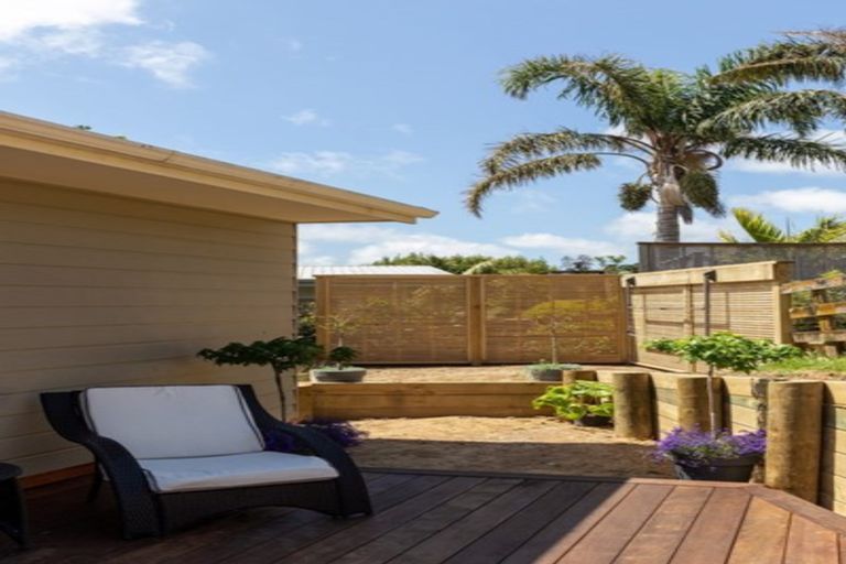 Photo of property in 181f Omokoroa Road, Omokoroa, 3114