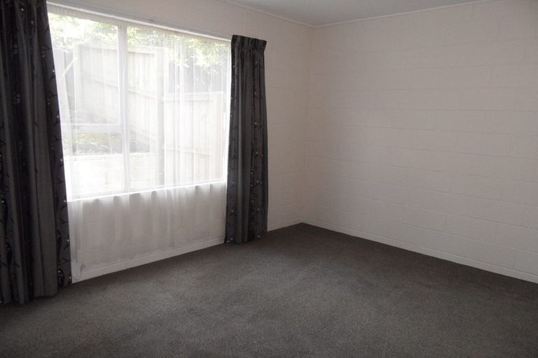 Photo of property in 185a Godley Road, Titirangi, Auckland, 0604
