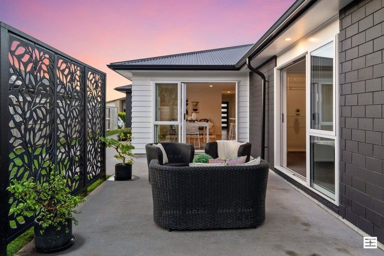 Photo of property in 53 Awataha Crescent, Pyes Pa, Tauranga, 3110