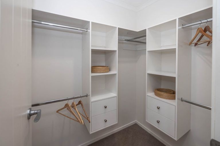 Photo of property in 33 Chadwick Place, Rototuna North, Hamilton, 3210