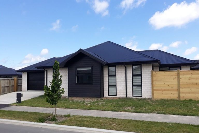 Photo of property in 39 Turin Avenue, Rolleston, 7615