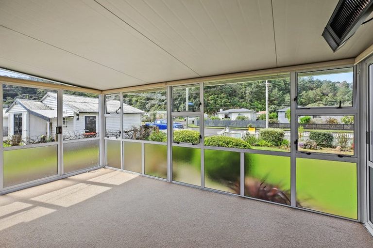 Photo of property in 209 Kuranui Street, Thames, 3500