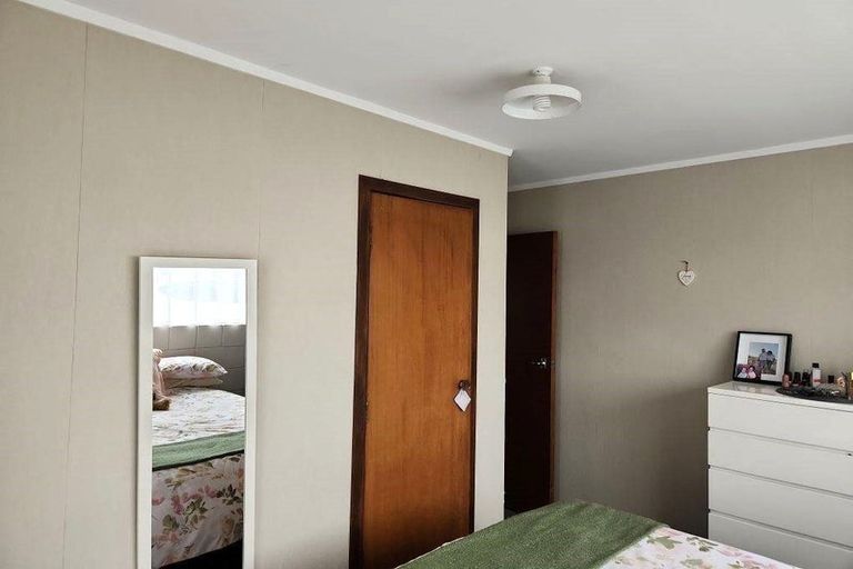 Photo of property in 90b Marine Parade, Mount Maunganui, 3116