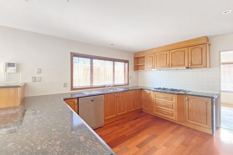 Photo of property in 51a Dominion Street, Takapuna, Auckland, 0622