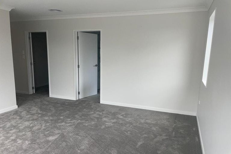 Photo of property in 7 Haku Road, Flat Bush, Auckland, 2019