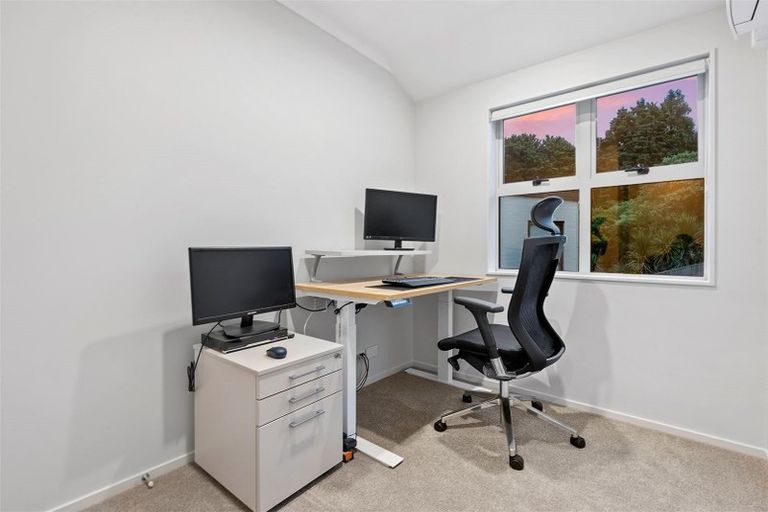 Photo of property in 42 Matairangi Avenue, Totara Heights, Auckland, 2105