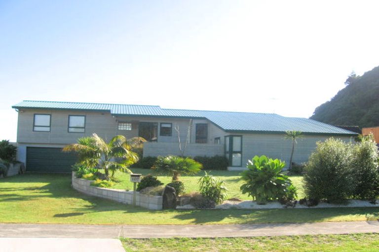 Photo of property in 107 Omara Place, Matarangi, Whitianga, 3592