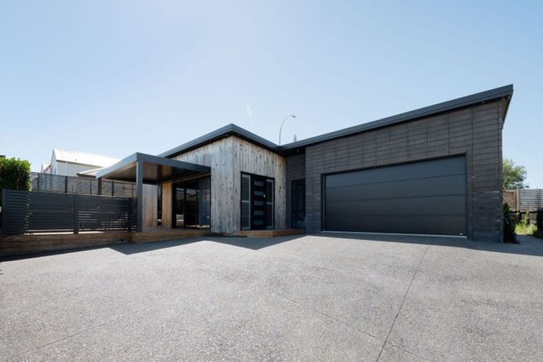 Photo of property in 4 Maanihi Drive, Rototuna North, Hamilton, 3210