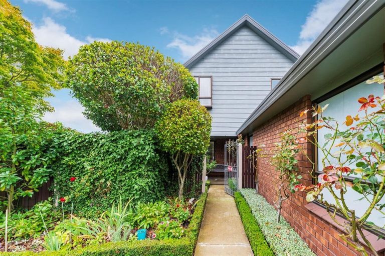 Photo of property in 34 Royleen Street, Casebrook, Christchurch, 8051
