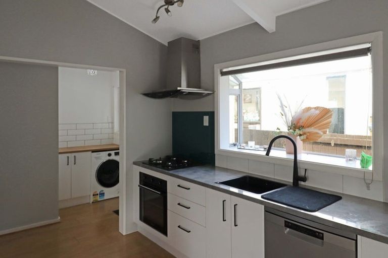 Photo of property in 29 Newburn Grove, Wainuiomata, Lower Hutt, 5014