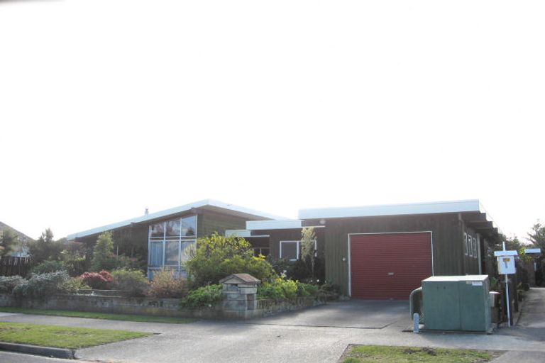 Photo of property in 18 Ngarimu Crescent, Taradale, Napier, 4112