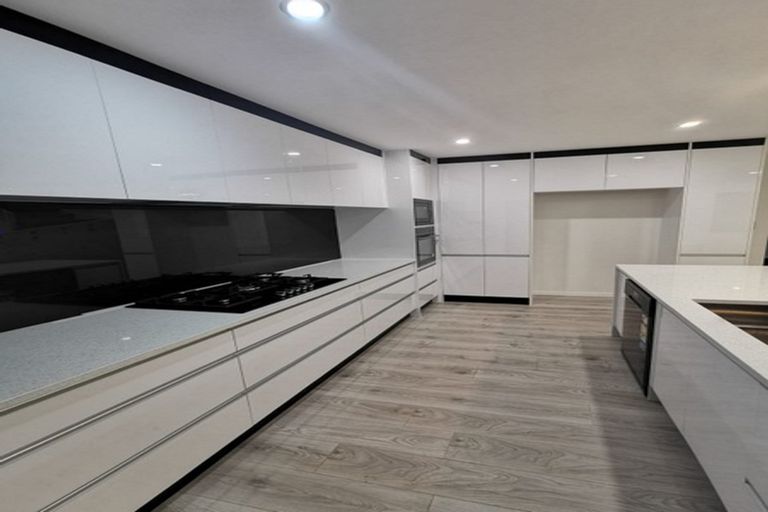 Photo of property in 2a Elizabeth Avenue, Papatoetoe, Auckland, 2025