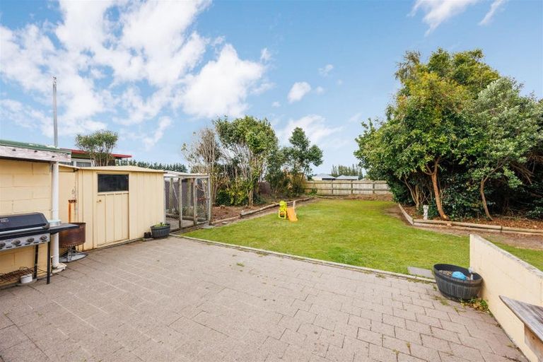 Photo of property in 2 Oaklea Avenue, Marton, 4710