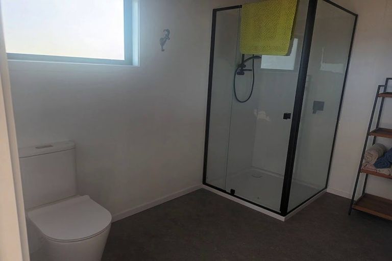 Photo of property in 65 Jamesons Esplanade, Haruru, 0204