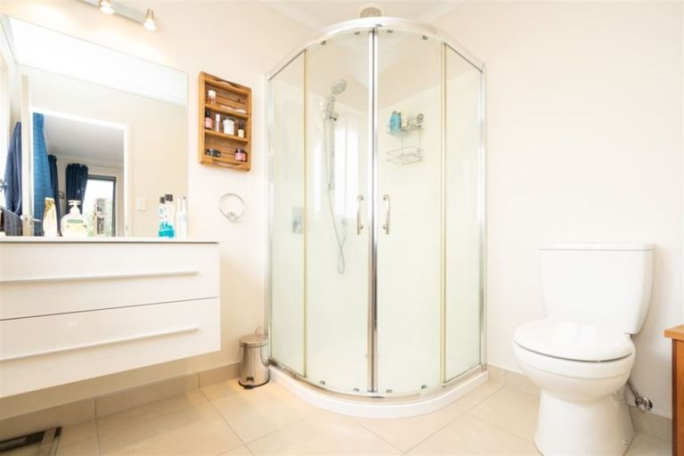 Photo of property in 8 Ashbourne Lane, Dinsdale, Hamilton, 3204