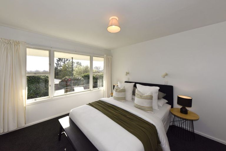 Photo of property in 1/2 Conifer Place, Huntsbury, Christchurch, 8022