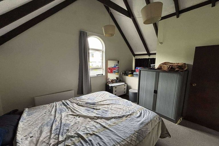 Photo of property in 30a Cypress Drive, Maungaraki, Lower Hutt, 5010