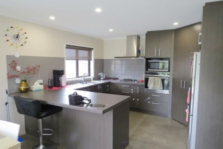 Photo of property in 35 Cyrus Street, Whalers Gate, New Plymouth, 4310