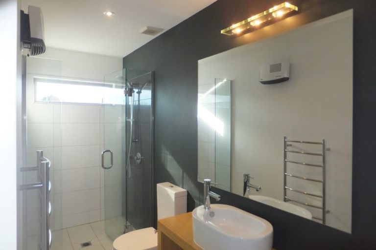 Photo of property in 20 Heywood Terrace, Richmond, Christchurch, 8013