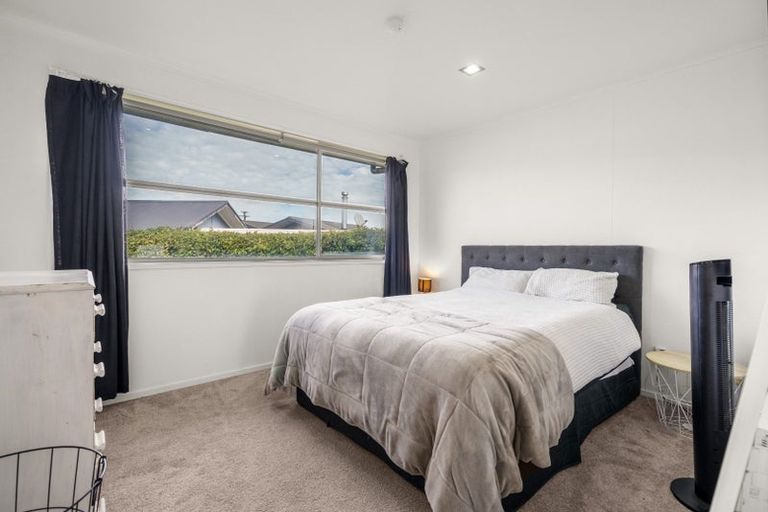 Photo of property in 2 Swift Place, Leamington, Cambridge, 3432
