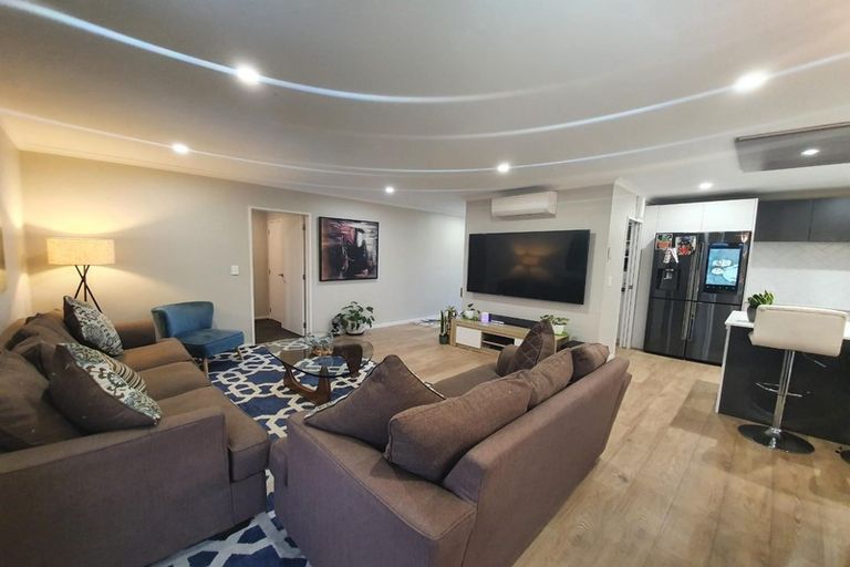 Photo of property in 37 Wellfield Drive, Papakura, 2110