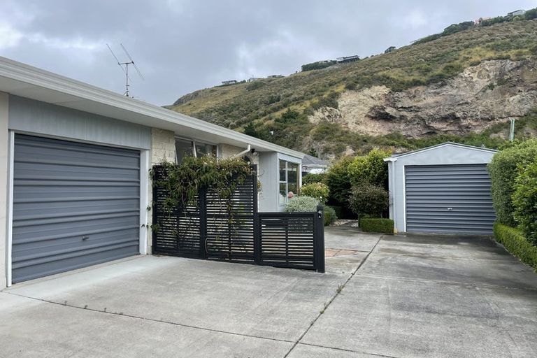Photo of property in 1/4 Whitfield Street, Sumner, Christchurch, 8081