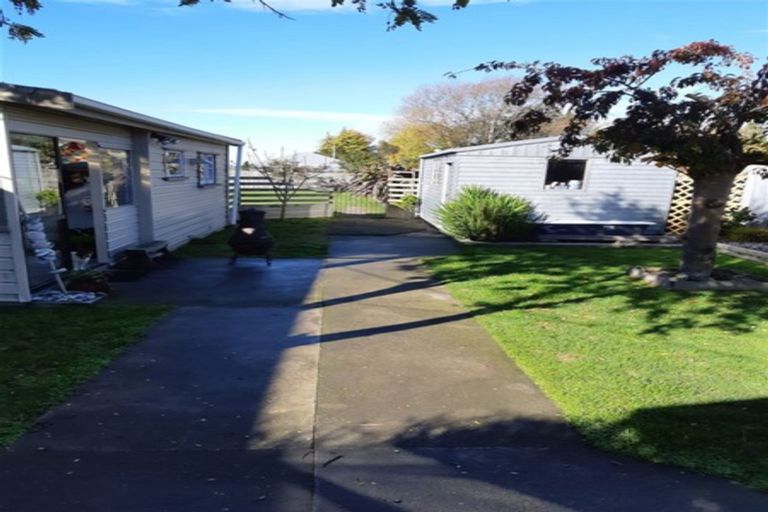 Photo of property in 1 Edward Street, Waimate, 7924