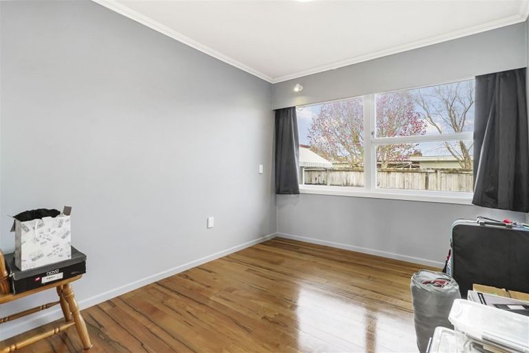 Photo of property in 51 Sandwich Road, St Andrews, Hamilton, 3200