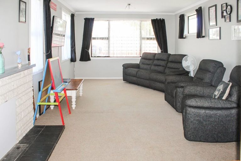 Photo of property in 175 Tremaine Avenue, Westbrook, Palmerston North, 4412