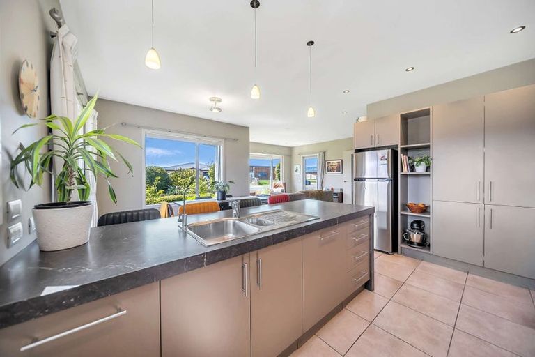 Photo of property in 40 Breaksea Street, Te Anau, 9600