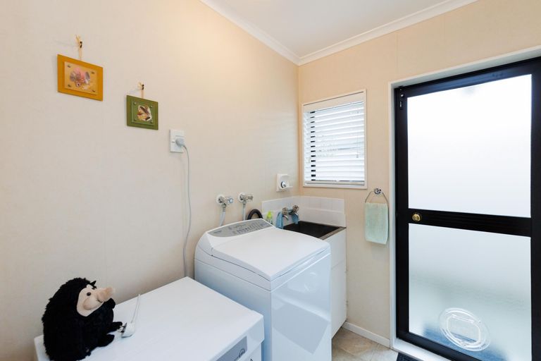 Photo of property in 10a Purdie Place, Milson, Palmerston North, 4414