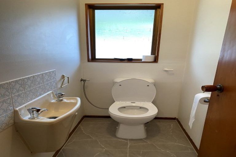 Photo of property in 10 Wesleydale Place, Papakura, 2110