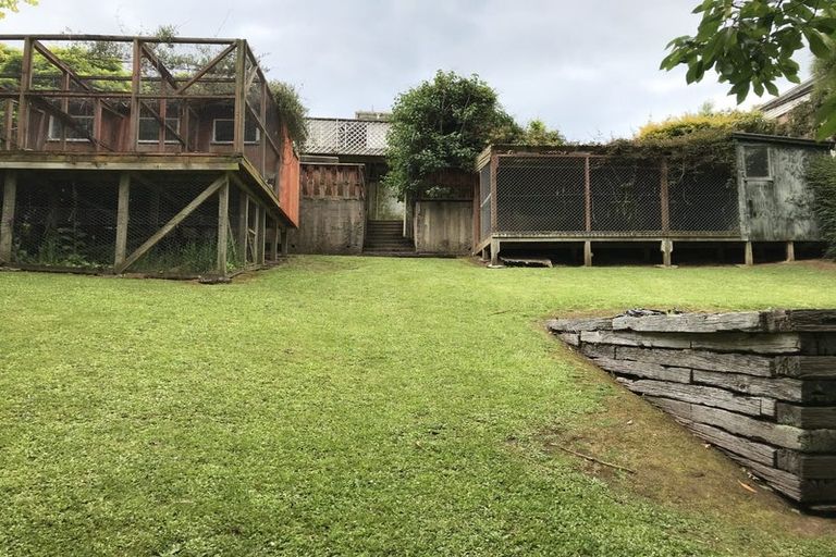 Photo of property in 411 Pine Hill Road, Pine Hill, Dunedin, 9010