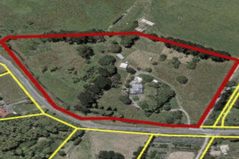 Photo of property in 46 Te Horo Beach Road, Te Horo, Otaki, 5581