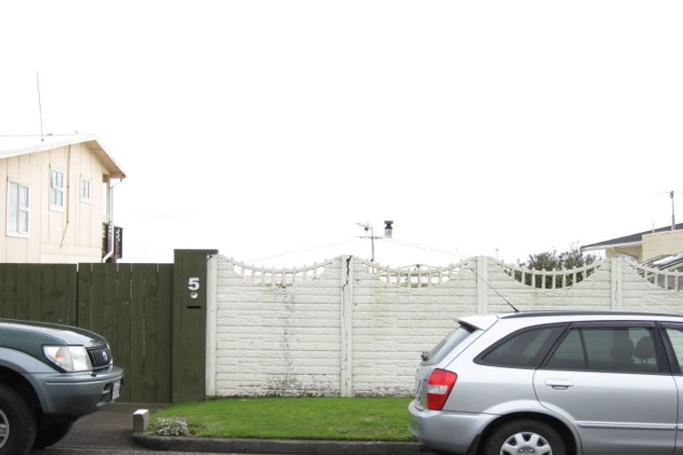 Photo of property in 5 Wanaka Terrace, Bell Block, New Plymouth, 4312