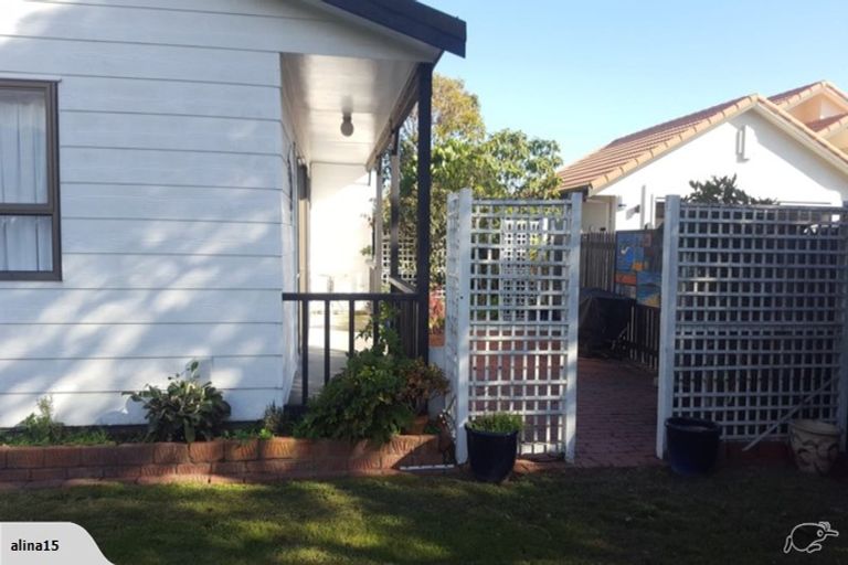Photo of property in 23 Kanawa Street, Waikanae, 5036