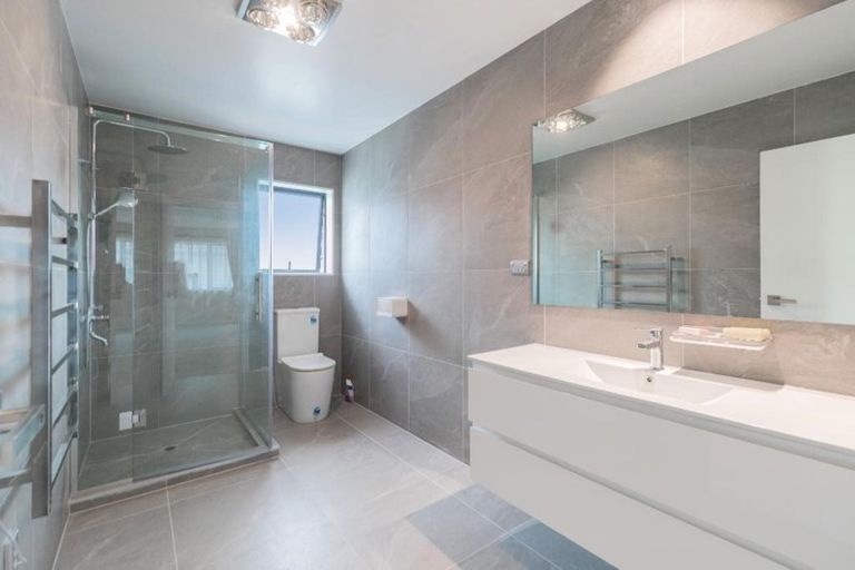 Photo of property in 10 Matiki Road, Flat Bush, Auckland, 2019