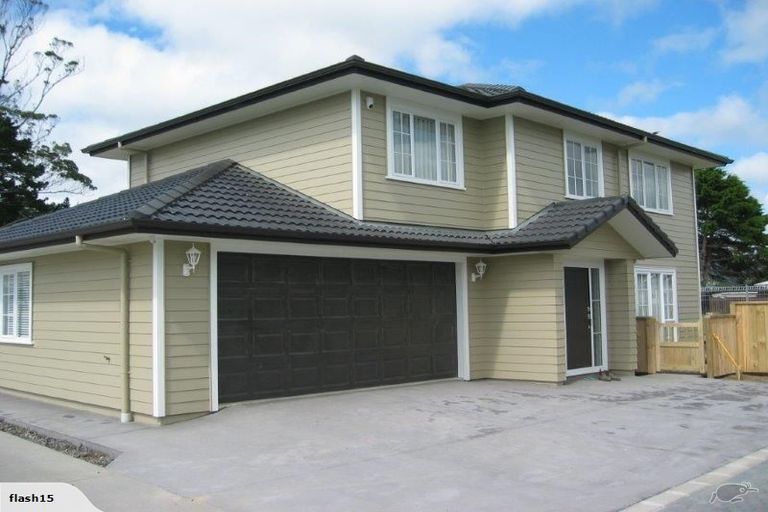 Photo of property in 17c Forest Hill Road, Henderson, Auckland, 0612